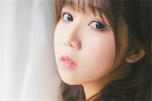 Photographers who shoot and record life